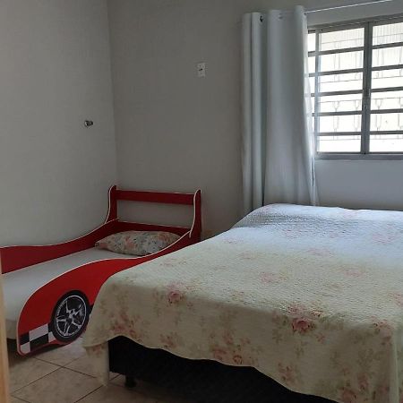 Ap 5 Amigos 800 Mt Da Rua Do Lazer Apartamento Pirenópolis Exterior foto